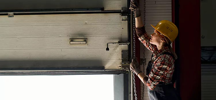 Addressing Common Garage Door Stoppage Issues in Victoria, TX