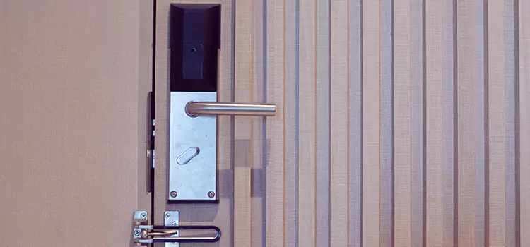 Installing a Maglock Victoria